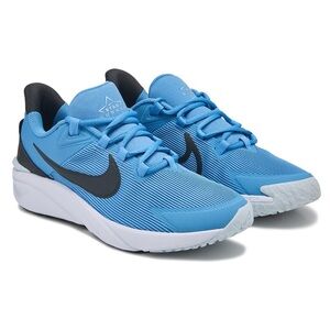 Nike Boys Star Runner 4 - size 5.5